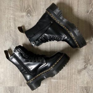 Dr. Martens Jadon Boot